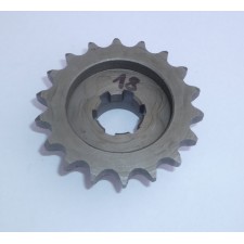 SECONDARY CHAIN SPROCKET - 18T